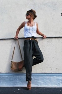 thin top wide fluid pants and belt