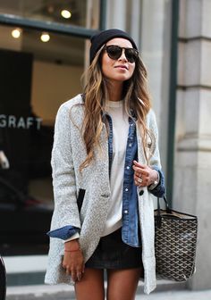 17 Smart Layering Combinations That Won't Look Bulky  Layering outfits,  Layered fashion, Sweater layering