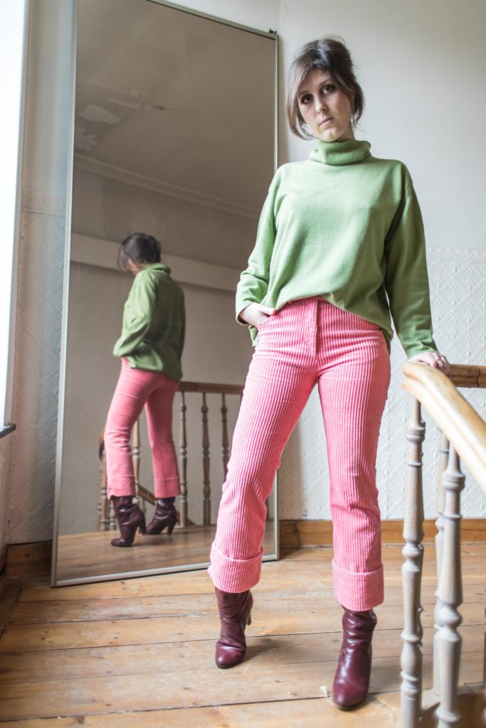 Comment porter le pull rose fuchsia ? 4 looks qui nous inspirent