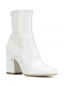 How to wear white shoes? - Personal Shopper Paris - Dress like a Parisian